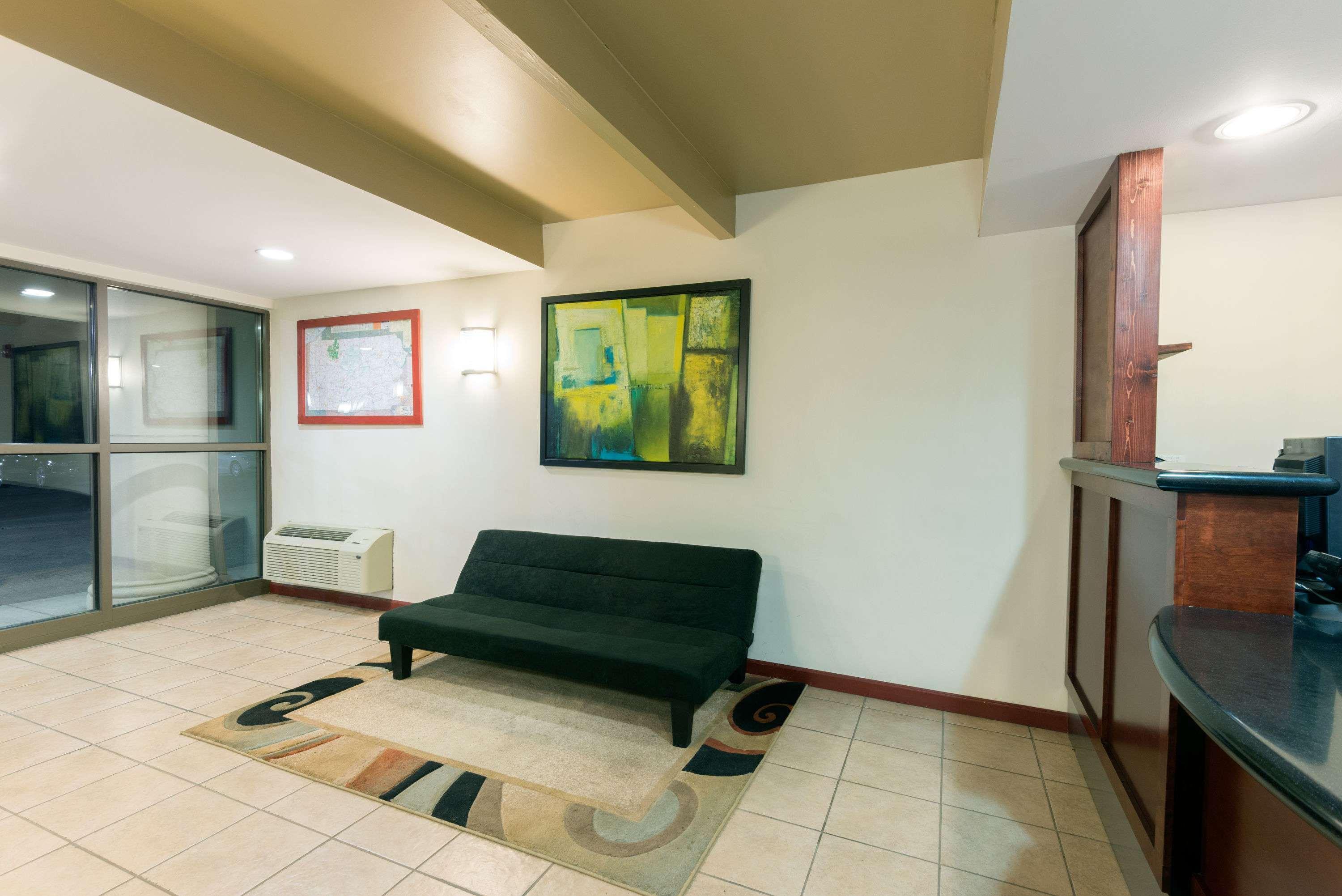Super 8 By Wyndham Beaver Falls Luaran gambar